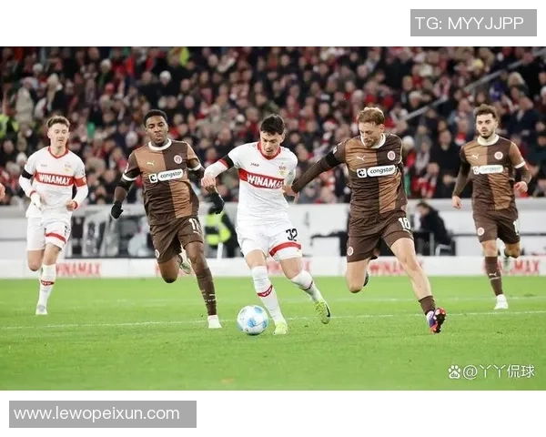 勒泰西耶领衔法国裁判团队执法利物浦对阵法兰克福焦点之战